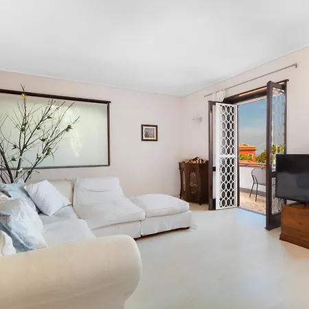 Panorama Sea View&pool Appartamento
